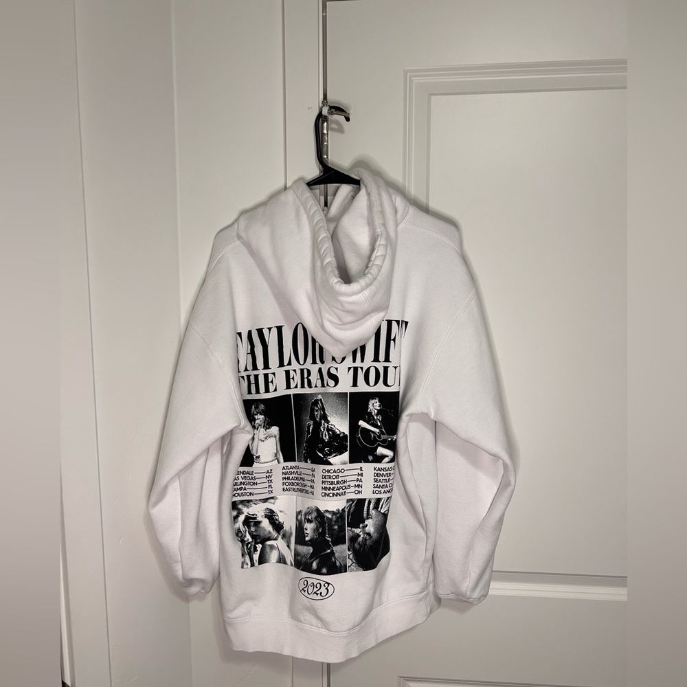 Official Taylor Swift Merchandise Eras Tour 2023 sweatshirt